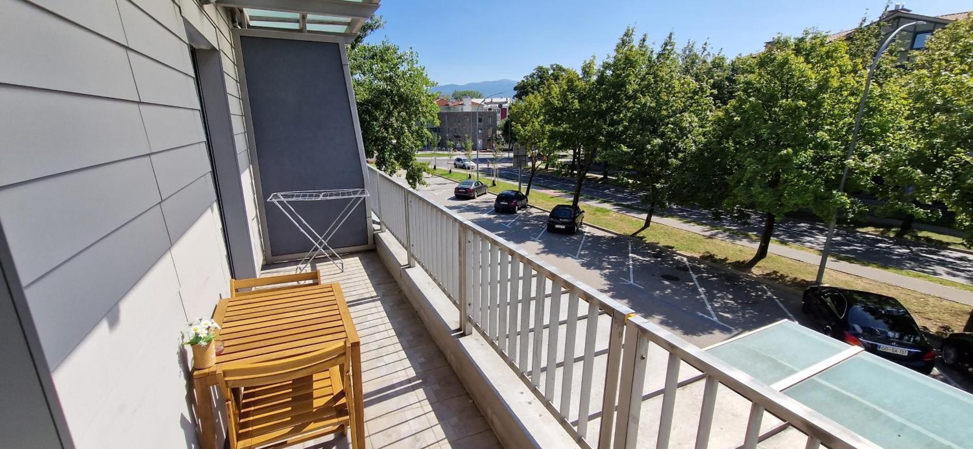 Ajdovščina Daisy Apartment מראה חיצוני תמונה